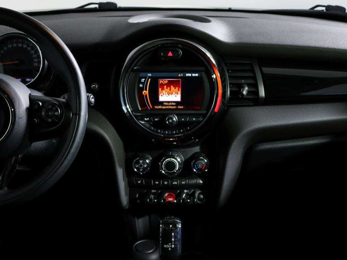 Mini Hatch с пробегом — 2019 год. Фото: #11