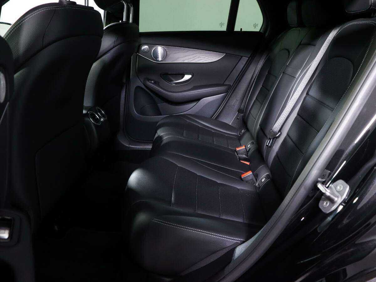 Mercedes-Benz GLC Coupe с пробегом — 2020 год. Фото: #7