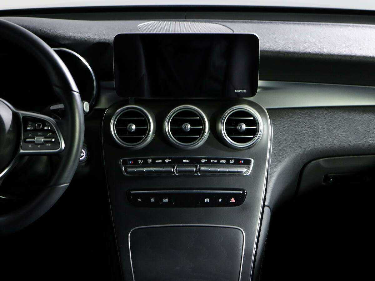 Mercedes-Benz GLC Coupe с пробегом — 2020 год. Фото: #10