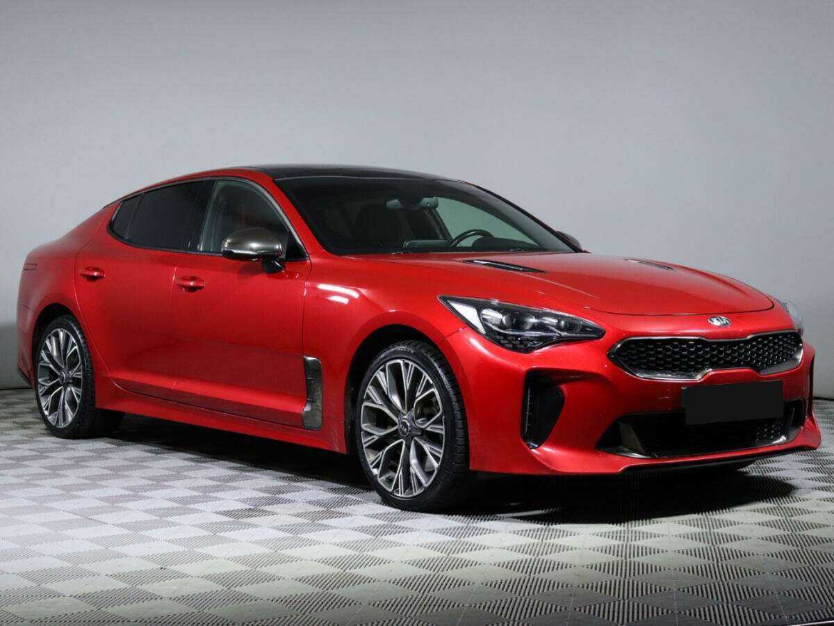 Kia Stinger с пробегом — 2018 год. Фото: #2