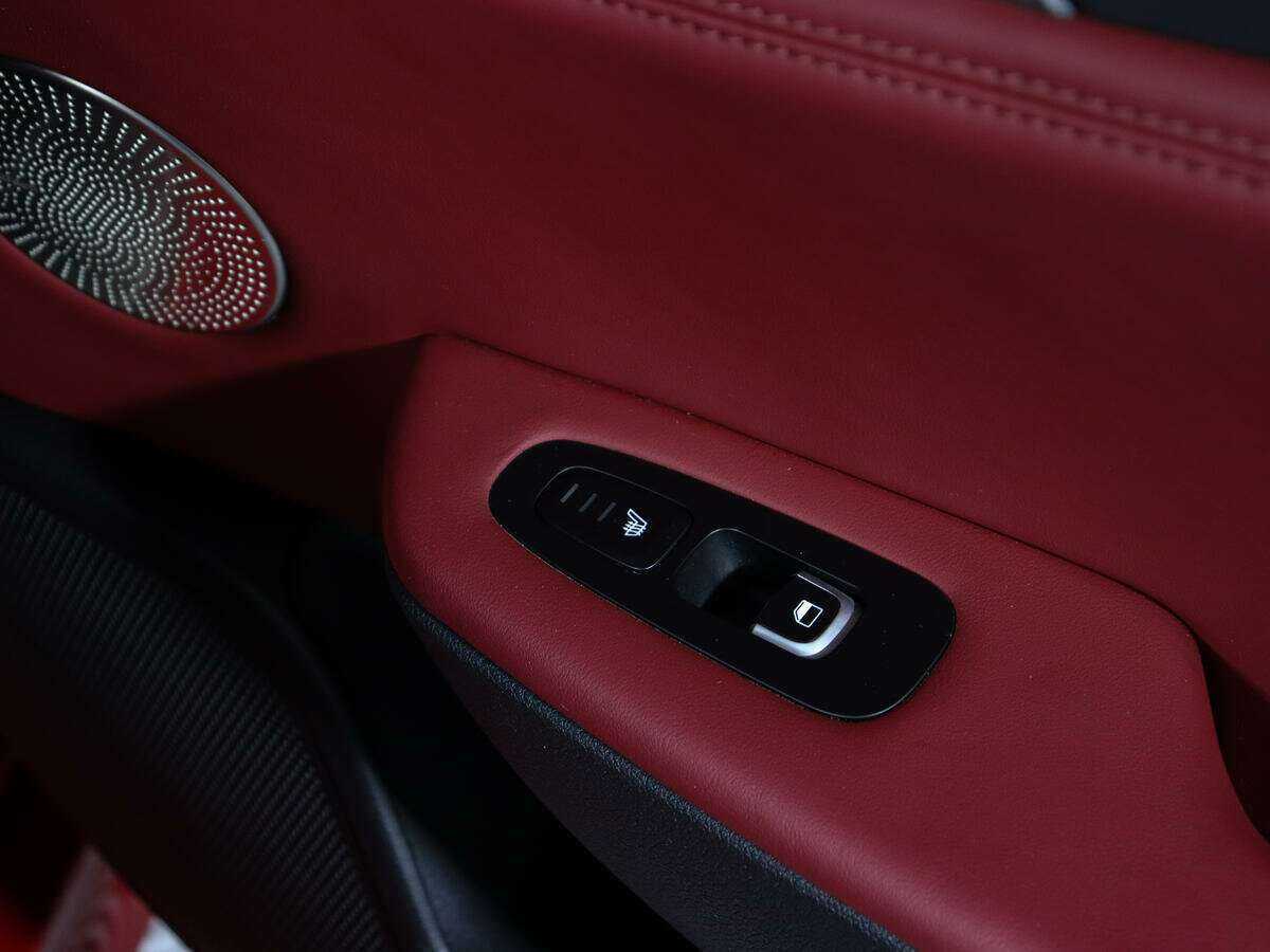 Kia Stinger с пробегом — 2018 год. Фото: #17