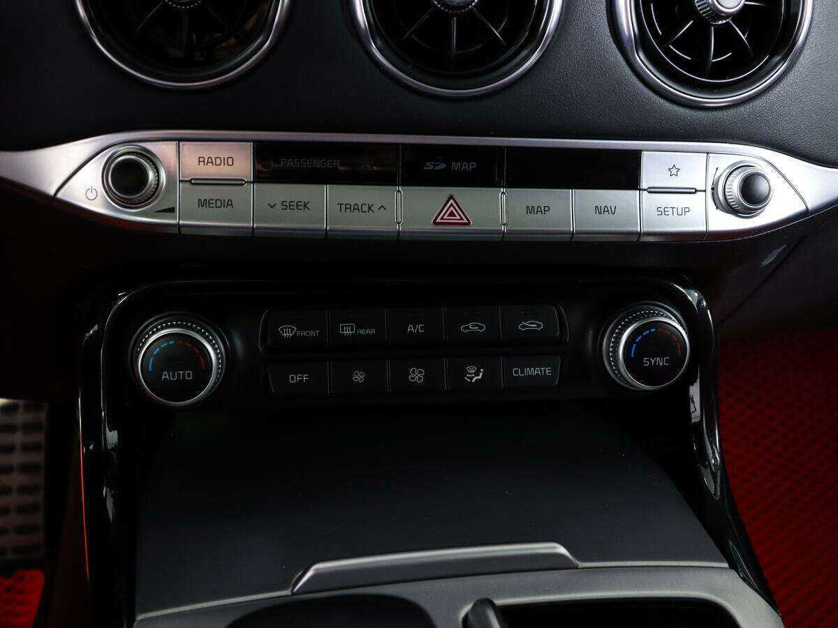 Kia Stinger с пробегом — 2018 год. Фото: #29