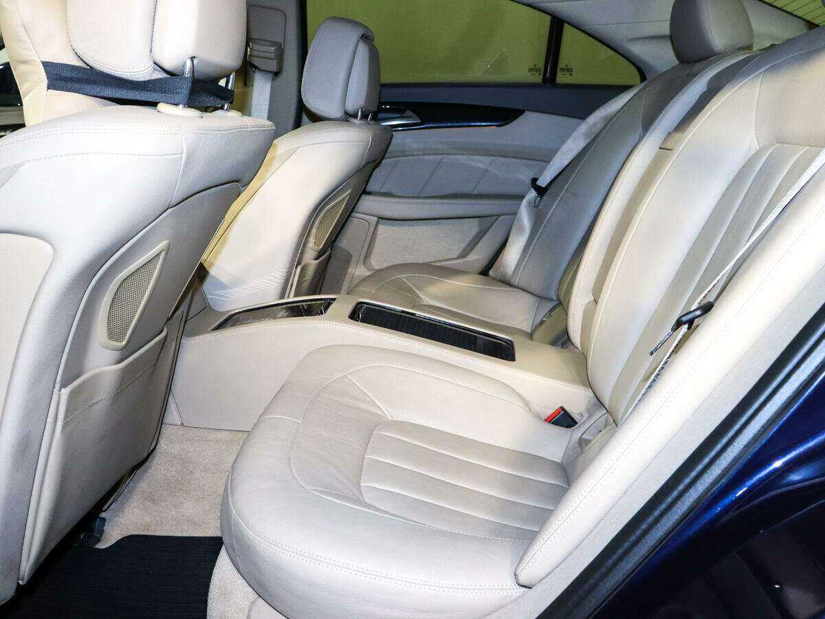 Mercedes-Benz CLS с пробегом — 2013 год. Фото: #7