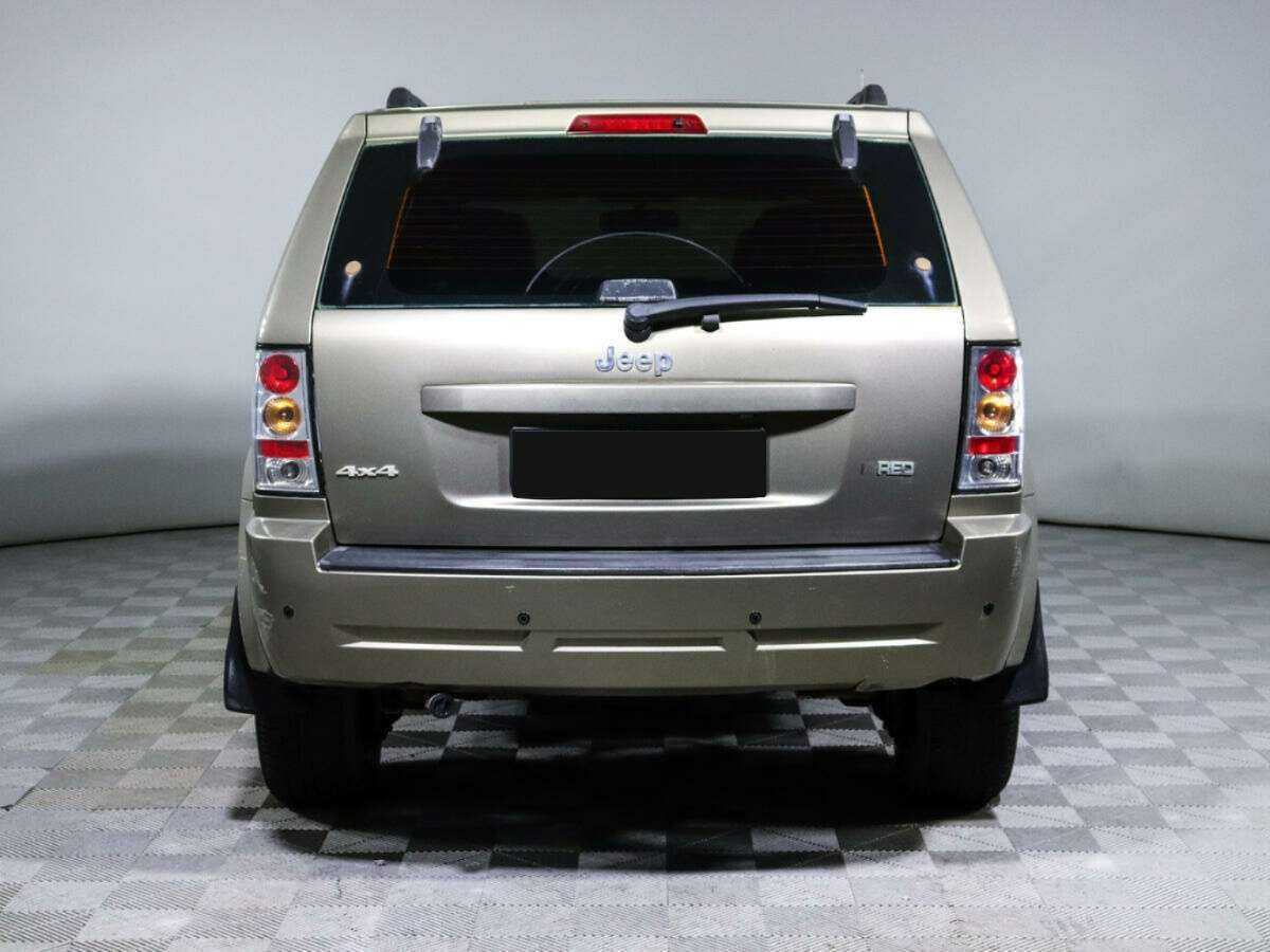 Jeep Grand Cherokee с пробегом — 2006 год. Фото: #5