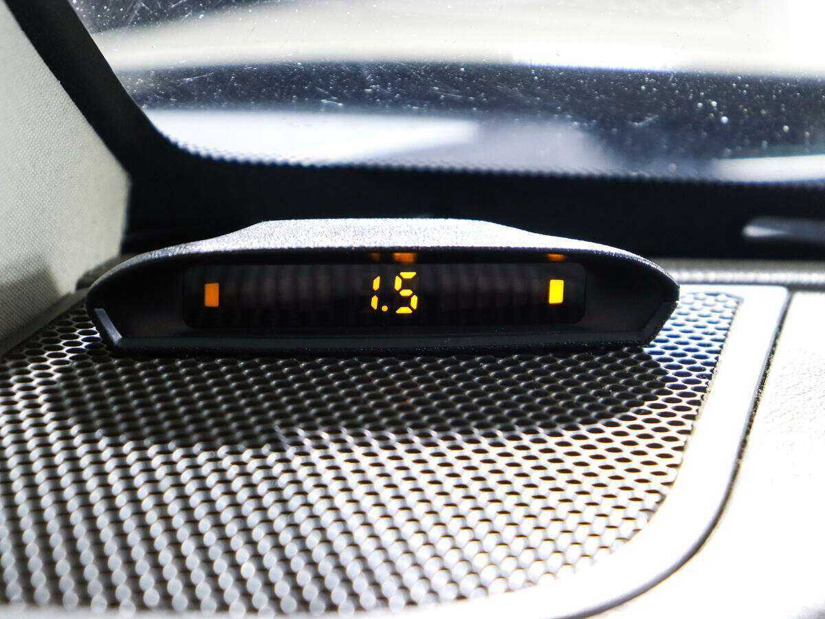 Jeep Grand Cherokee с пробегом — 2006 год. Фото: #14