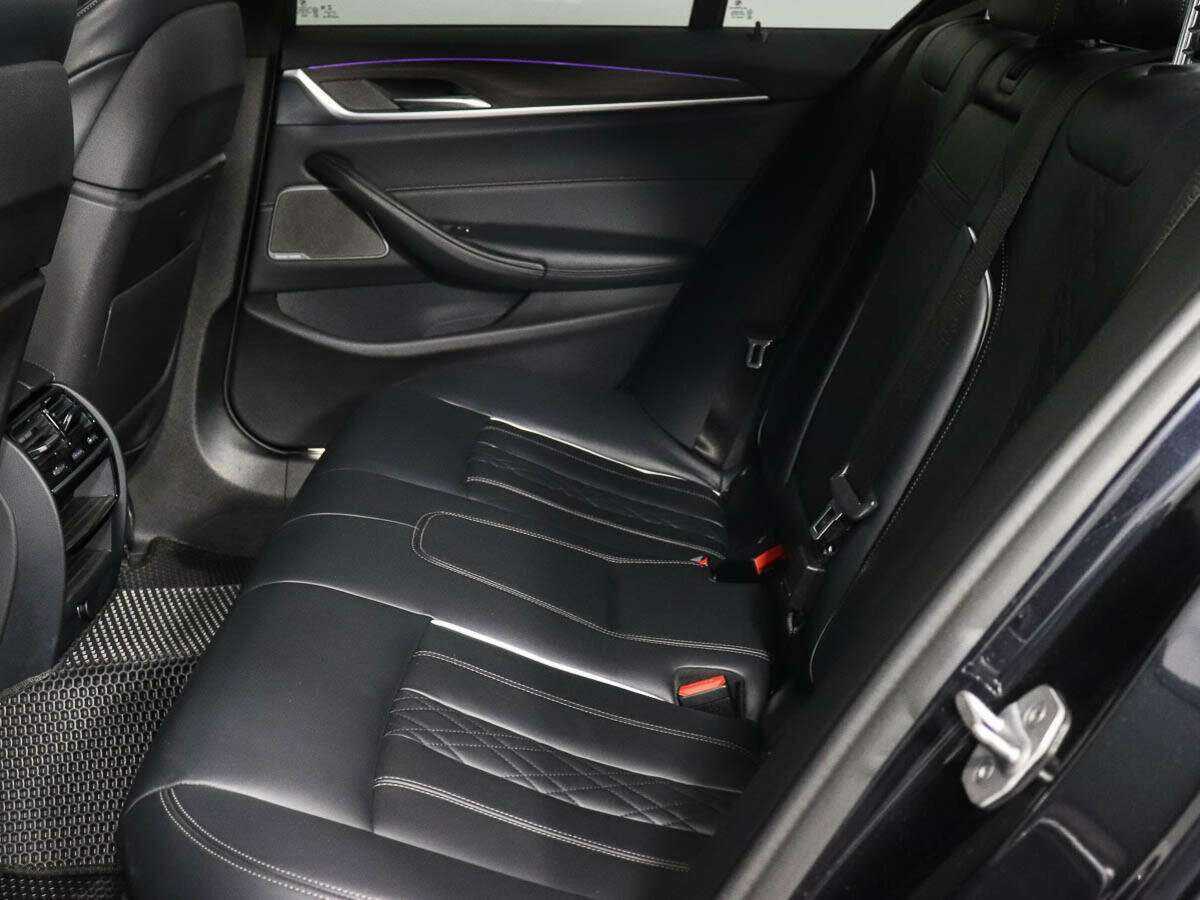 BMW 5 серии с пробегом — 2018 год. Фото: #7