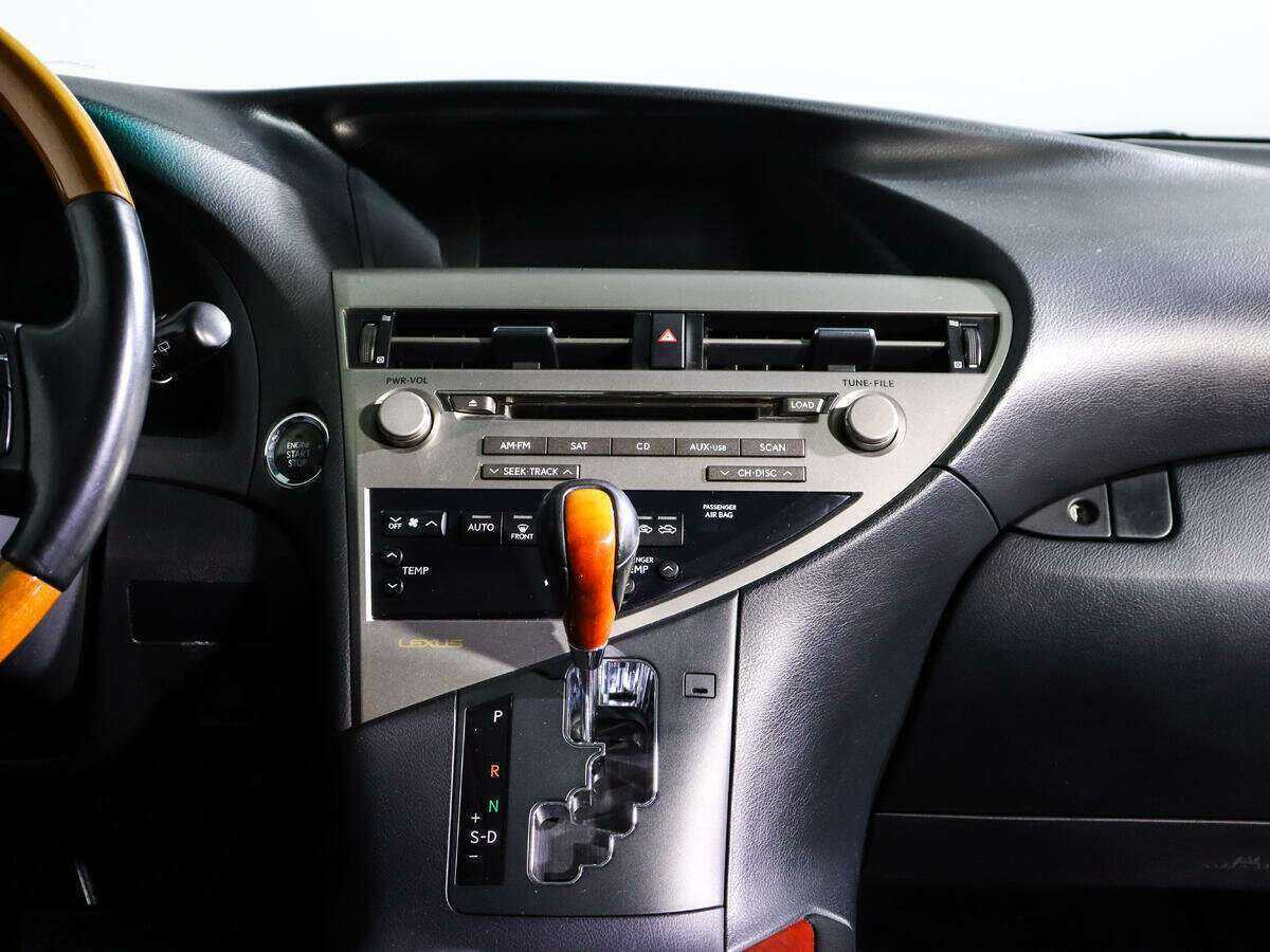Lexus RX с пробегом — 2010 год. Фото: #11