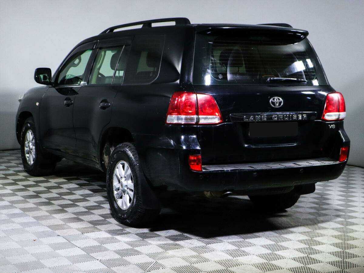 Toyota Land Cruiser с пробегом — 2008 год. Фото: #4