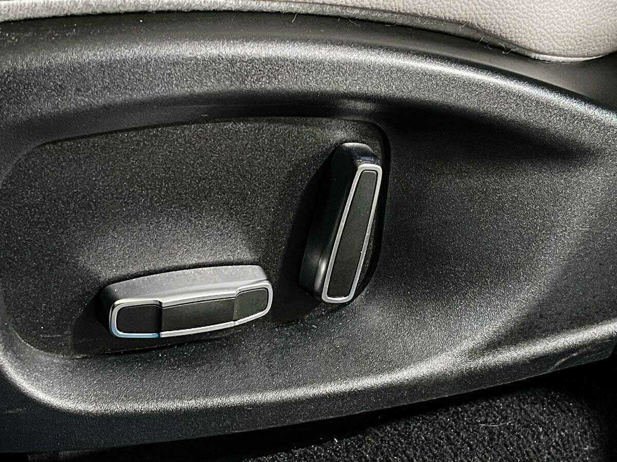 Jaguar F-Pace с пробегом — 2019 год. Фото: #10