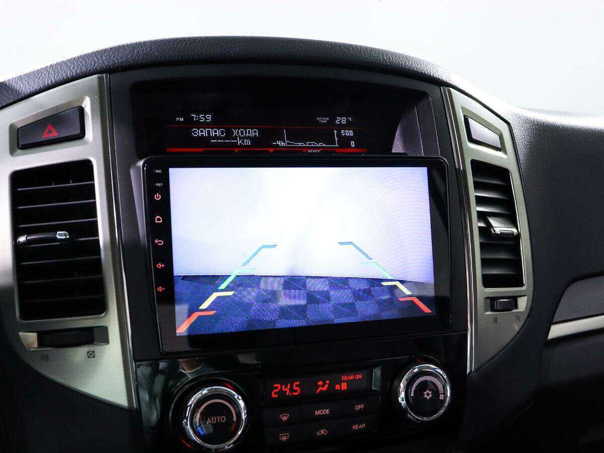 Mitsubishi Pajero с пробегом — 2021 год. Фото: #16