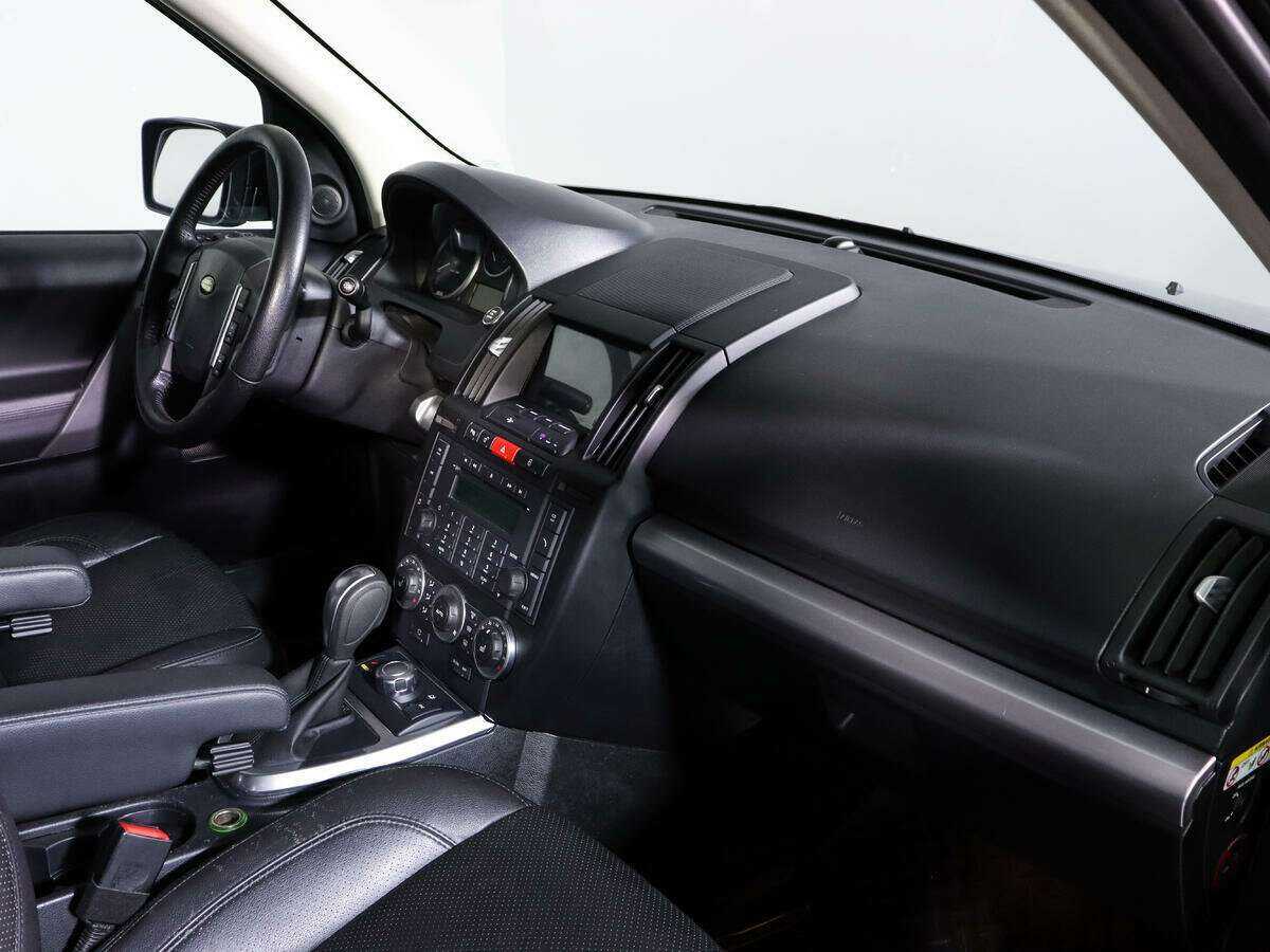 Land Rover Freelander с пробегом — 2008 год. Фото: #7