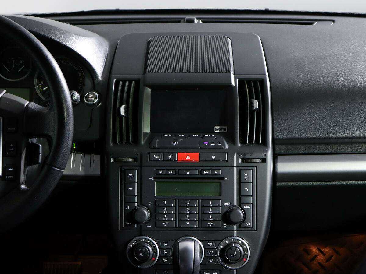 Land Rover Freelander с пробегом — 2008 год. Фото: #11