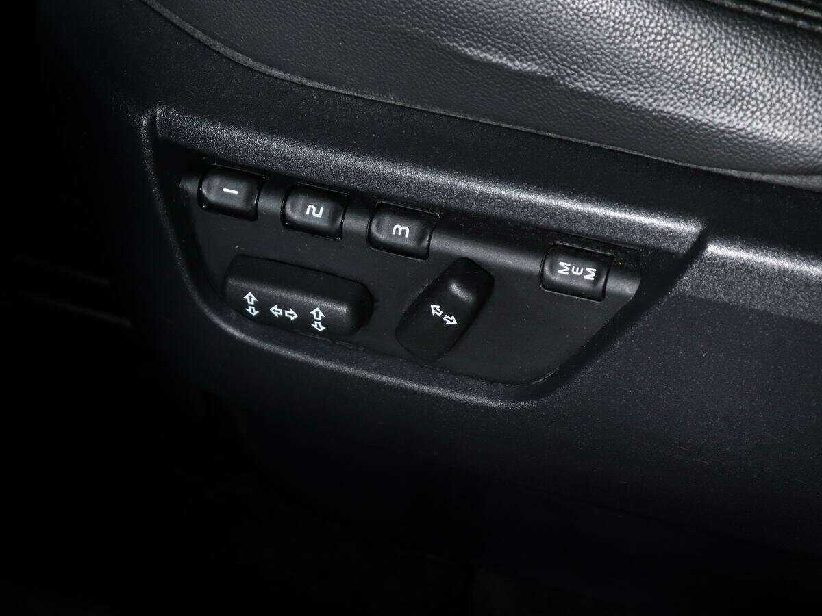 Land Rover Freelander с пробегом — 2008 год. Фото: #16