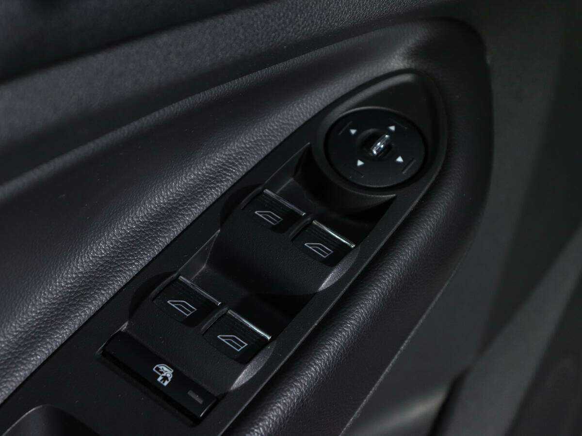 Ford Kuga с пробегом — 2013 год. Фото: #12