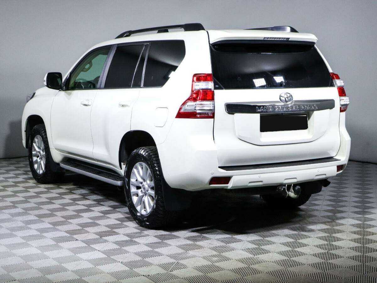 Toyota Land Cruiser Prado с пробегом — 2015 год. Фото: #5