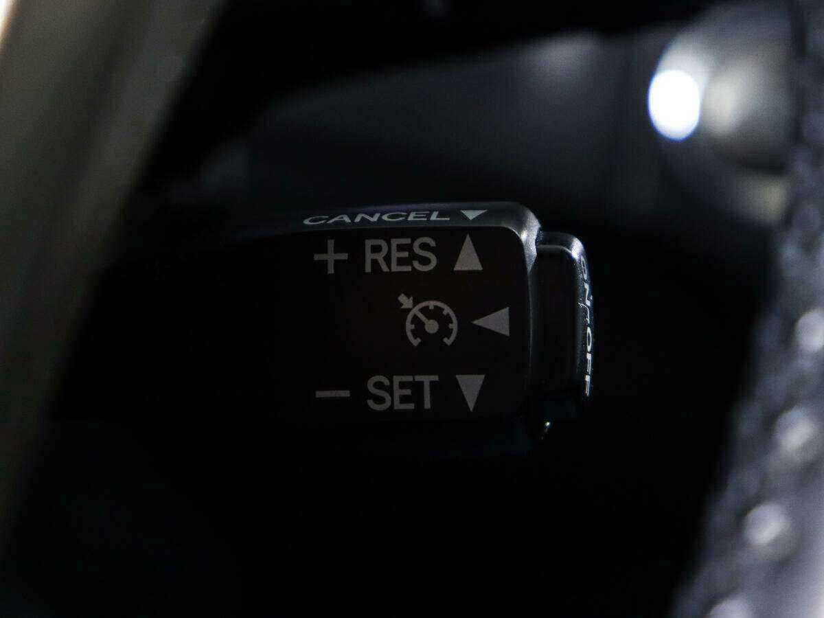 Lexus RX с пробегом — 2012 год. Фото: #14