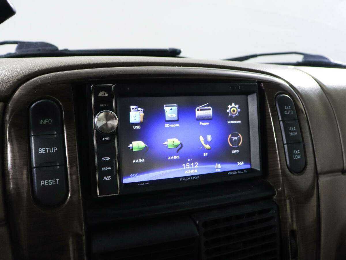 Ford Explorer с пробегом — 2002 год. Фото: #12