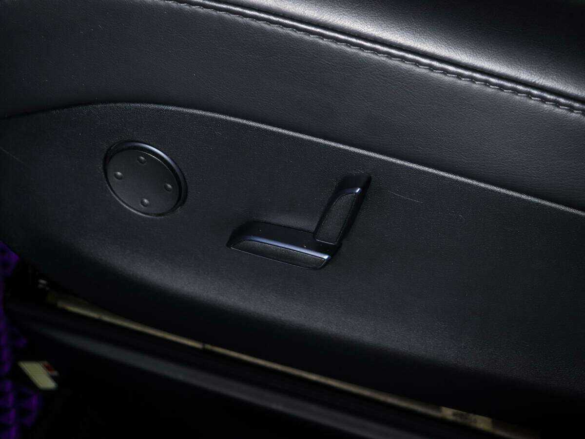 Tesla Model X с пробегом — 2018 год. Фото: #16