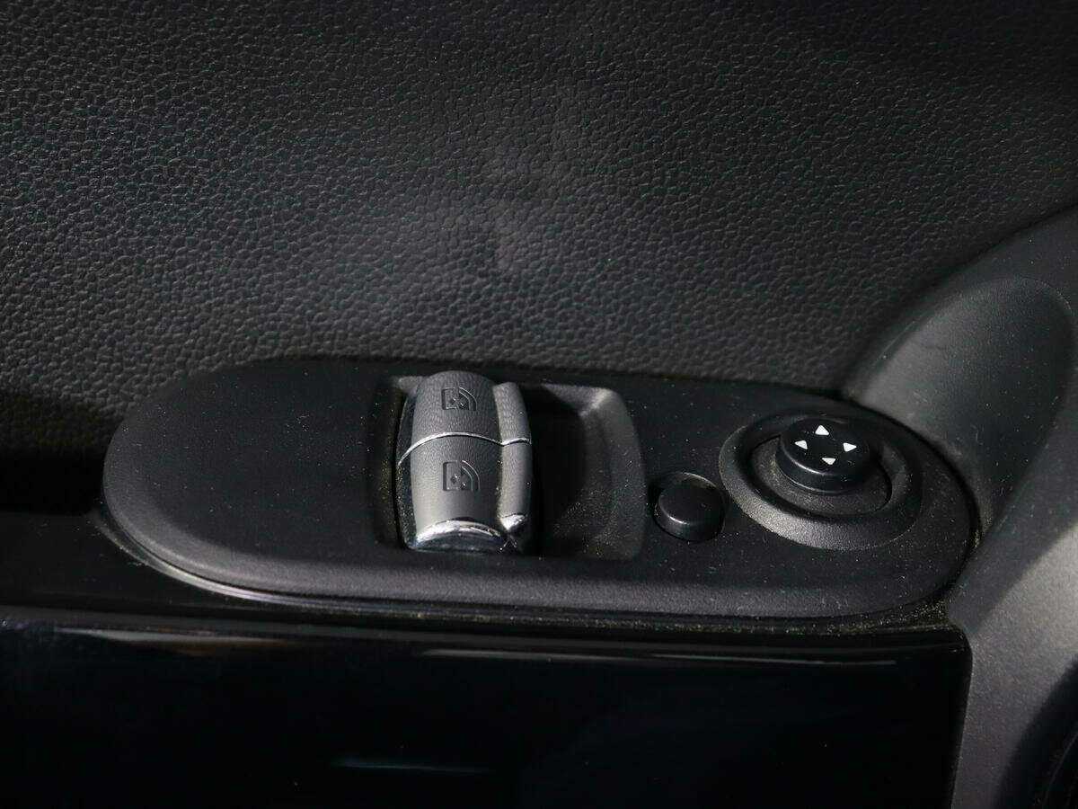 Mini Hatch с пробегом — 2021 год. Фото: #15