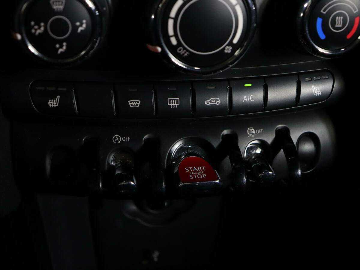 Mini Hatch с пробегом — 2021 год. Фото: #17