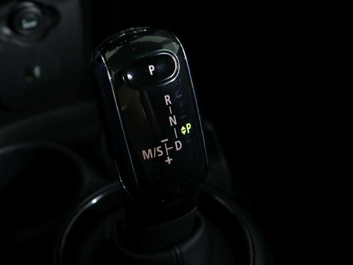 Mini Hatch с пробегом — 2021 год. Фото: #19