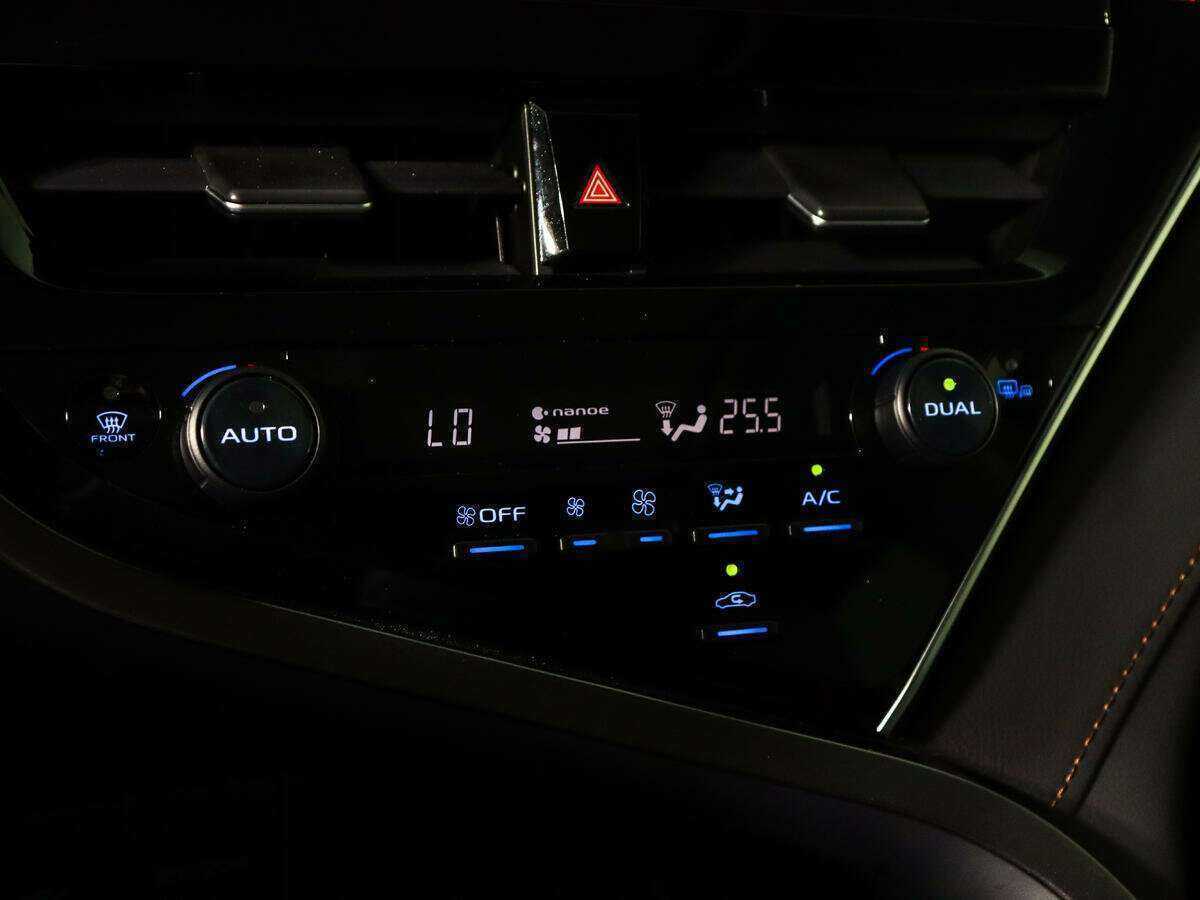 Toyota Camry с пробегом — 2022 год. Фото: #14