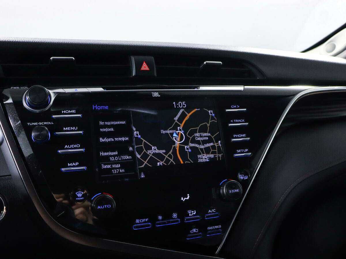 Toyota Camry с пробегом — 2018 год. Фото: #15