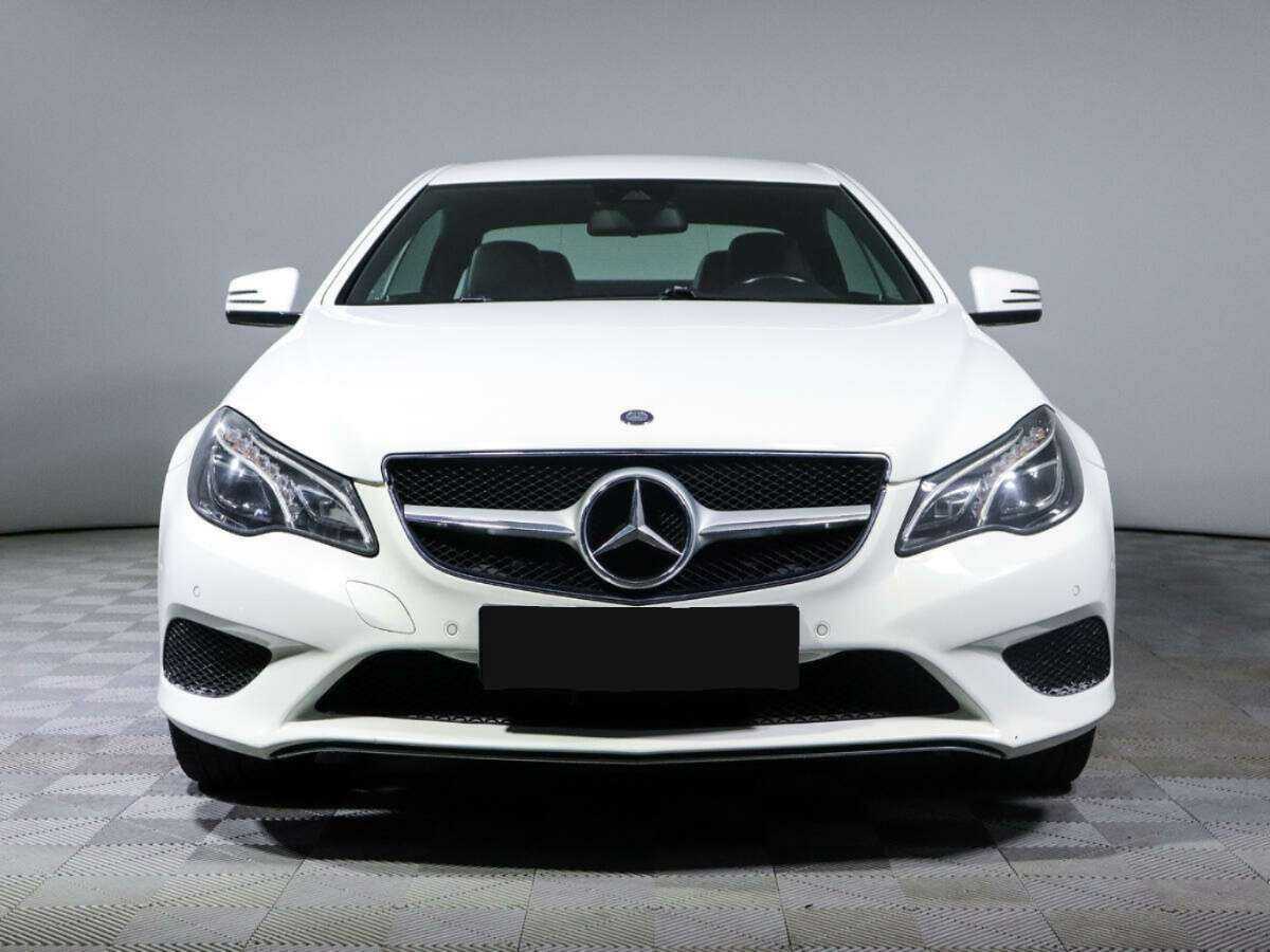 Mercedes-Benz E-Класс с пробегом — 2013 год. Фото: #1