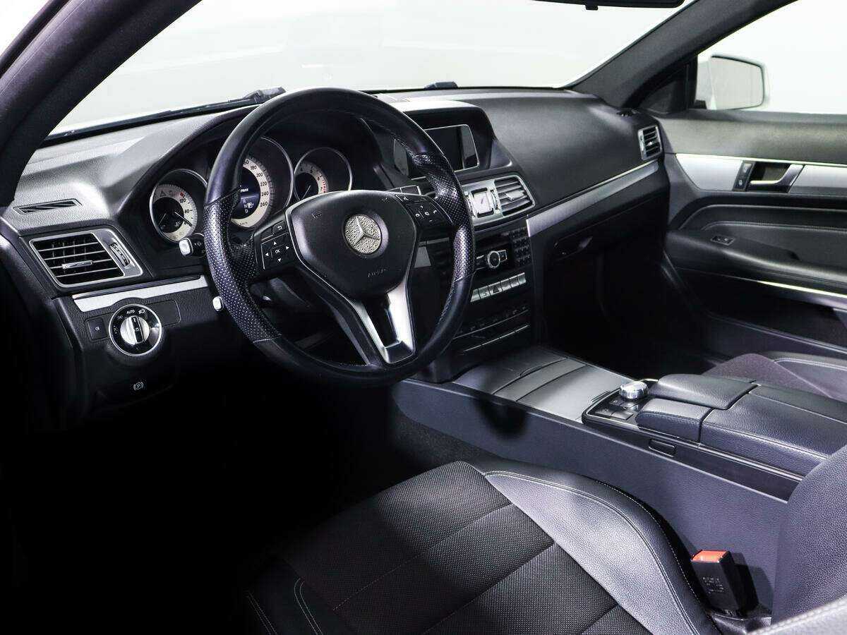 Mercedes-Benz E-Класс с пробегом — 2013 год. Фото: #10