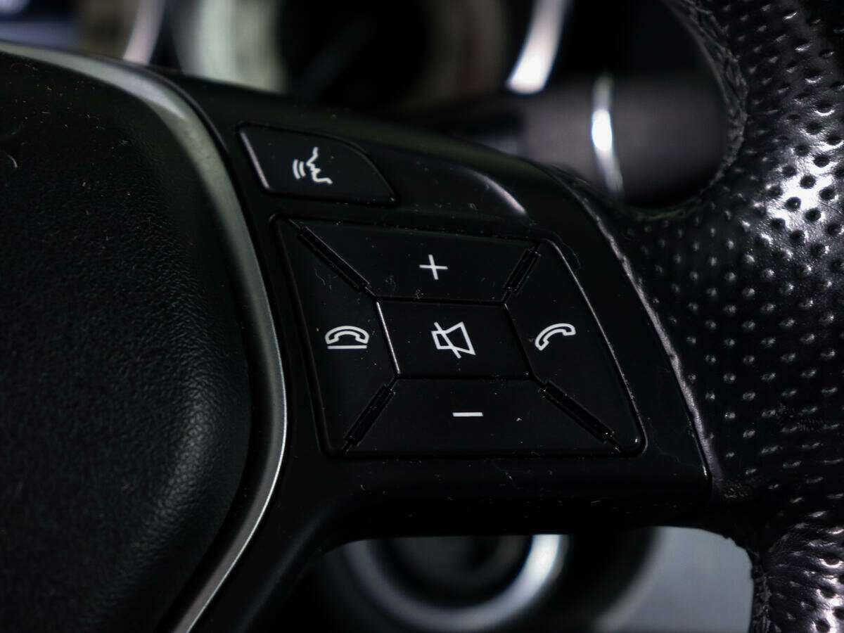 Mercedes-Benz E-Класс с пробегом — 2013 год. Фото: #18