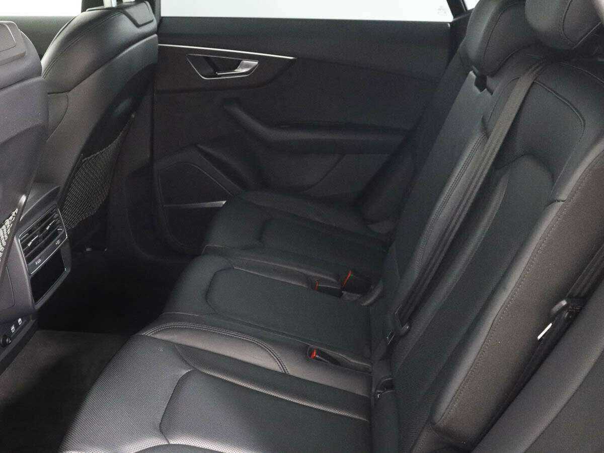 Audi Q8 с пробегом — 2019 год. Фото: #8