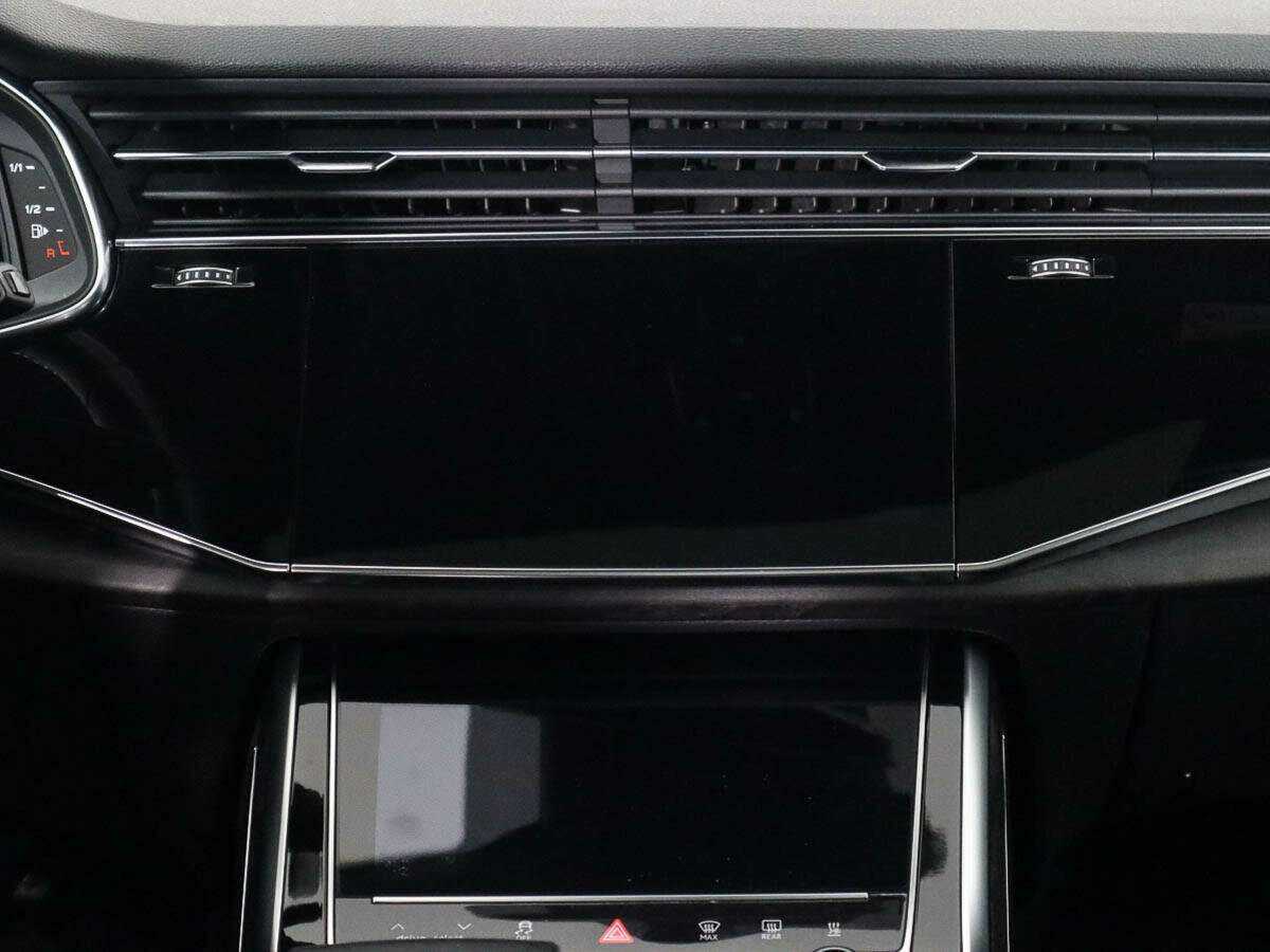 Audi Q8 с пробегом — 2019 год. Фото: #11