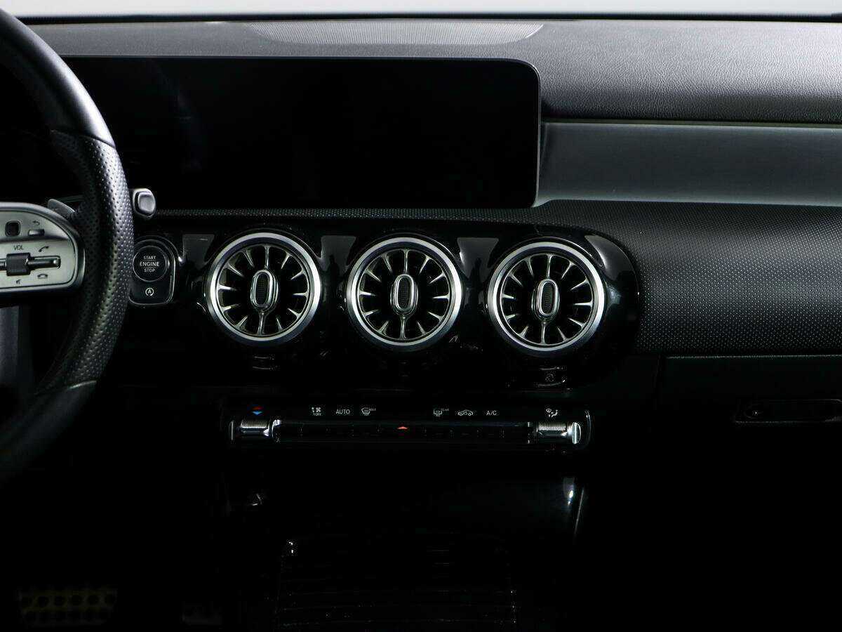 Mercedes-Benz A-Класс с пробегом — 2019 год. Фото: #12