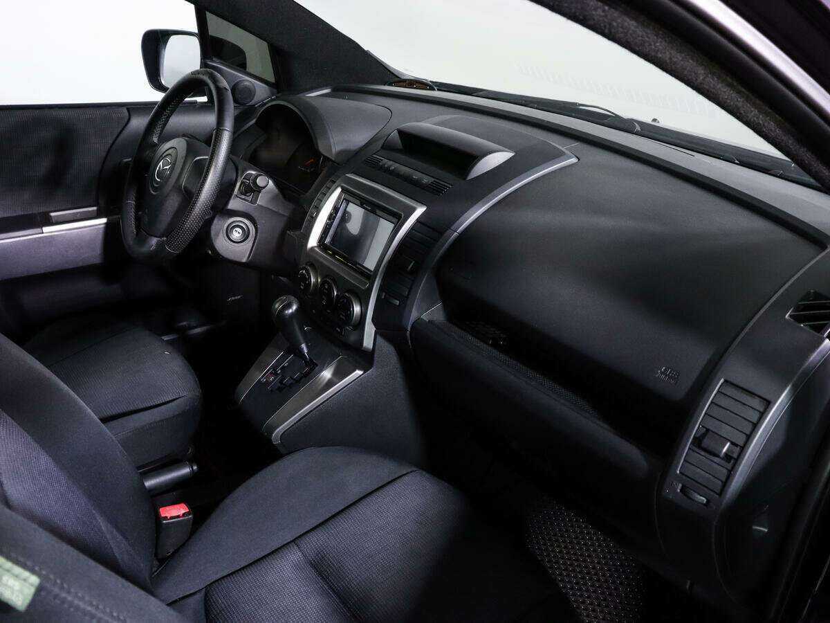Mazda 5 с пробегом — 2008 год. Фото: #8