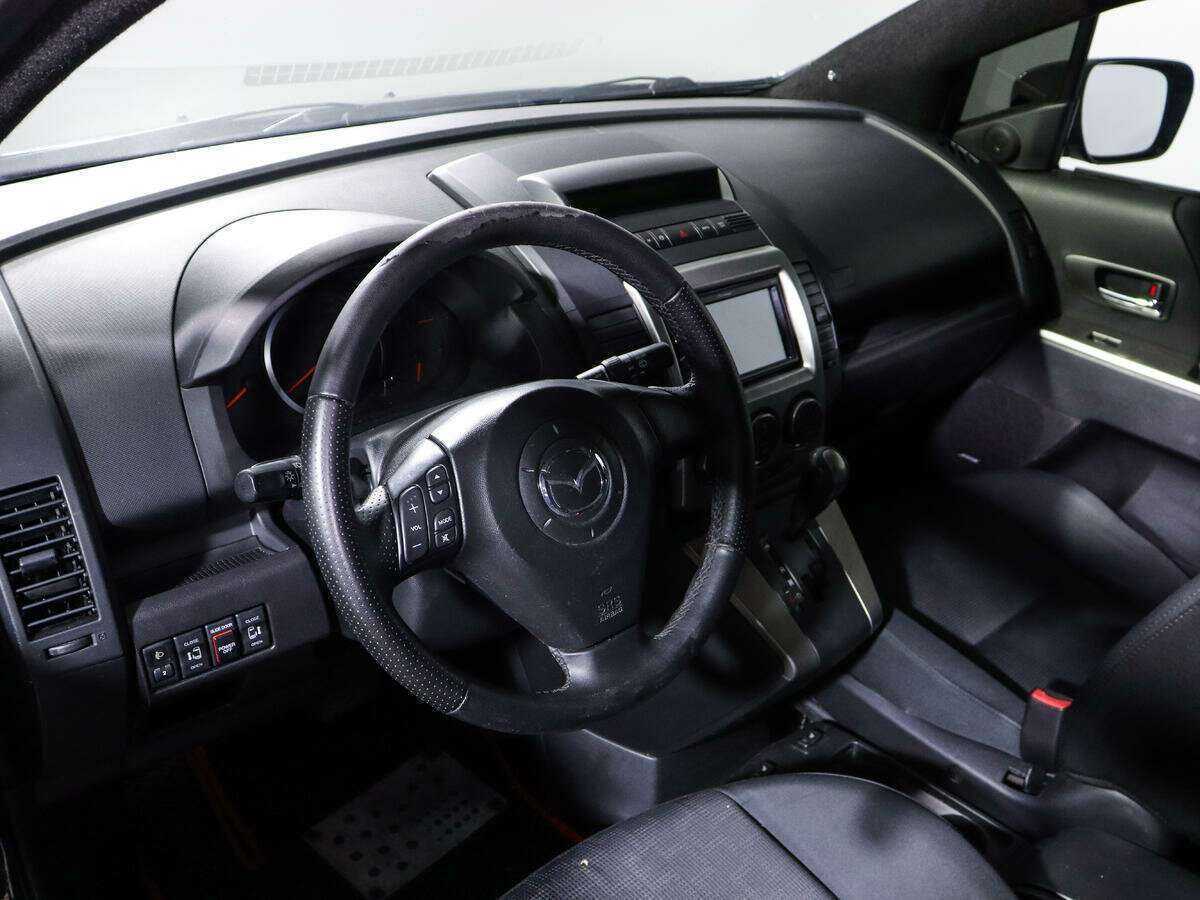 Mazda 5 с пробегом — 2008 год. Фото: #13