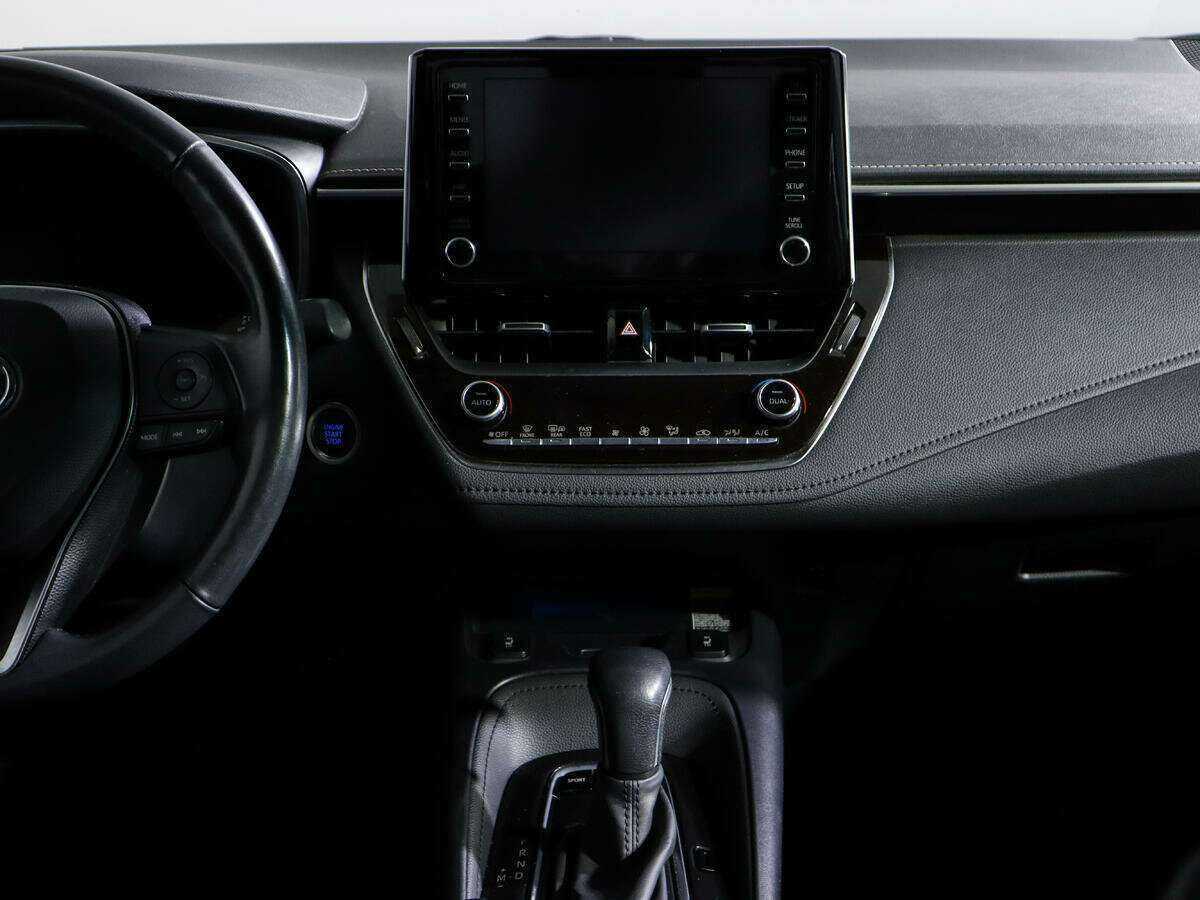 Toyota Corolla с пробегом — 2019 год. Фото: #9