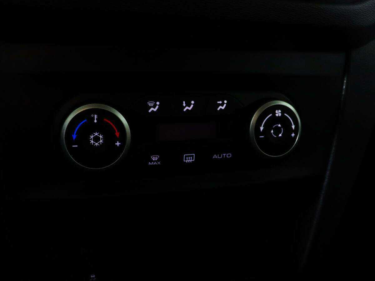 Lada (ВАЗ) XRAY с пробегом — 2017 год. Фото: #15