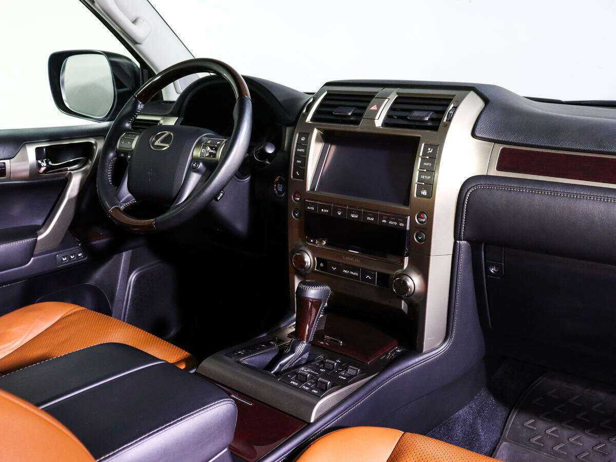 Lexus GX с пробегом — 2014 год. Фото: #7