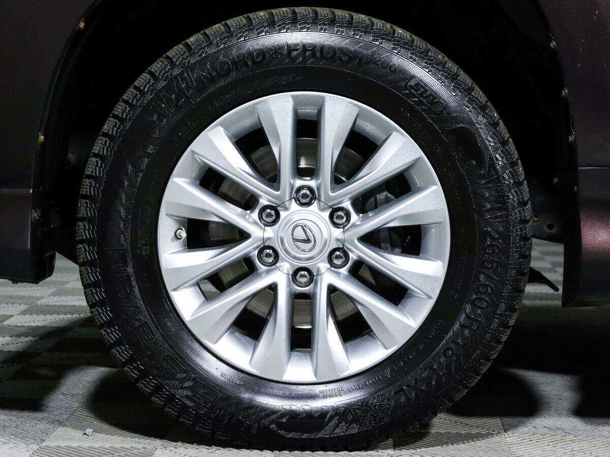 Lexus GX с пробегом — 2014 год. Фото: #24