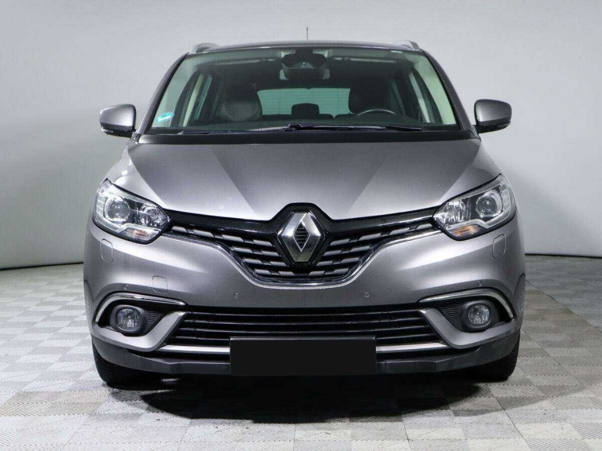 Renault Scenic с пробегом — 2019 год. Фото: #1