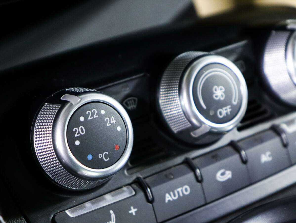 Audi R8 с пробегом — 2008 год. Фото: #14