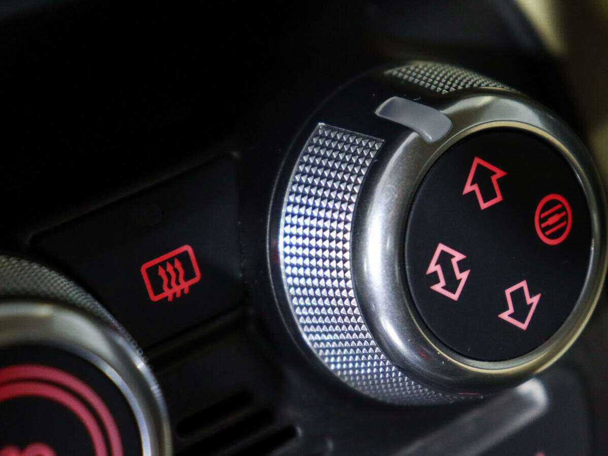 Audi R8 с пробегом — 2008 год. Фото: #19