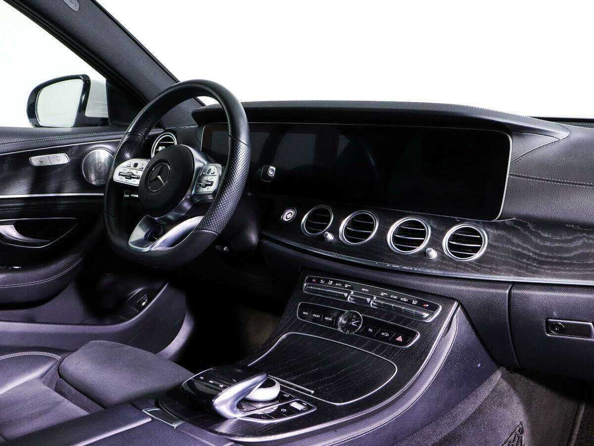 Mercedes-Benz E-Класс с пробегом — 2019 год. Фото: #6
