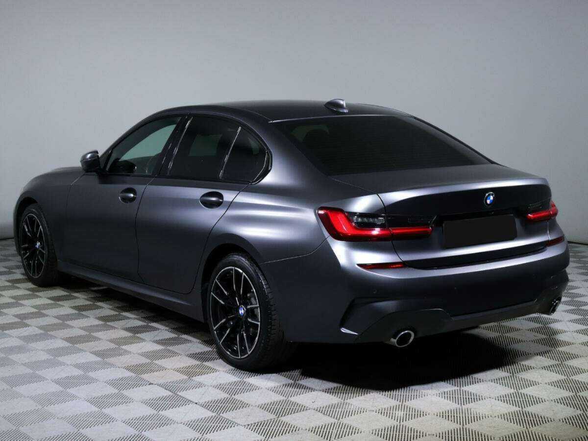 BMW 3 серии с пробегом — 2020 год. Фото: #8