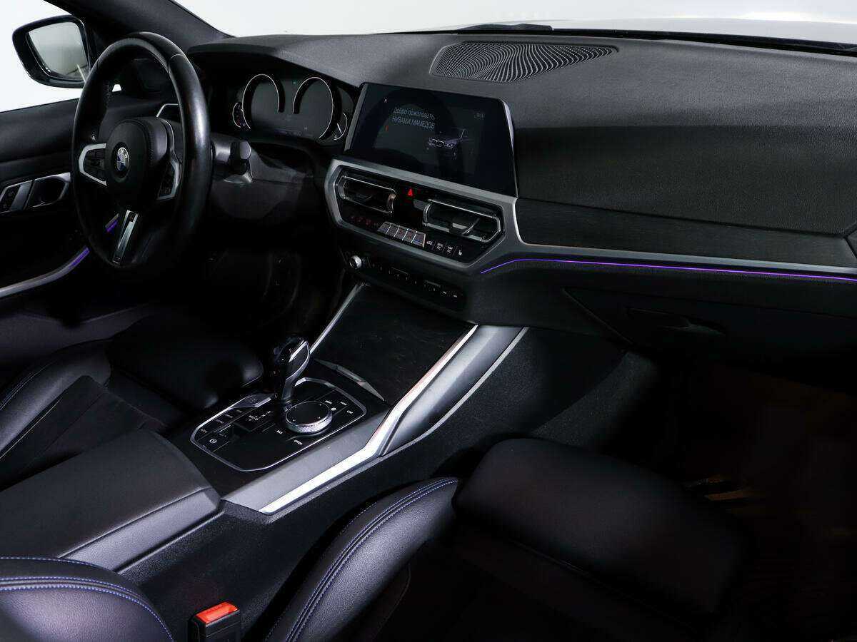 BMW 3 серии с пробегом — 2020 год. Фото: #10