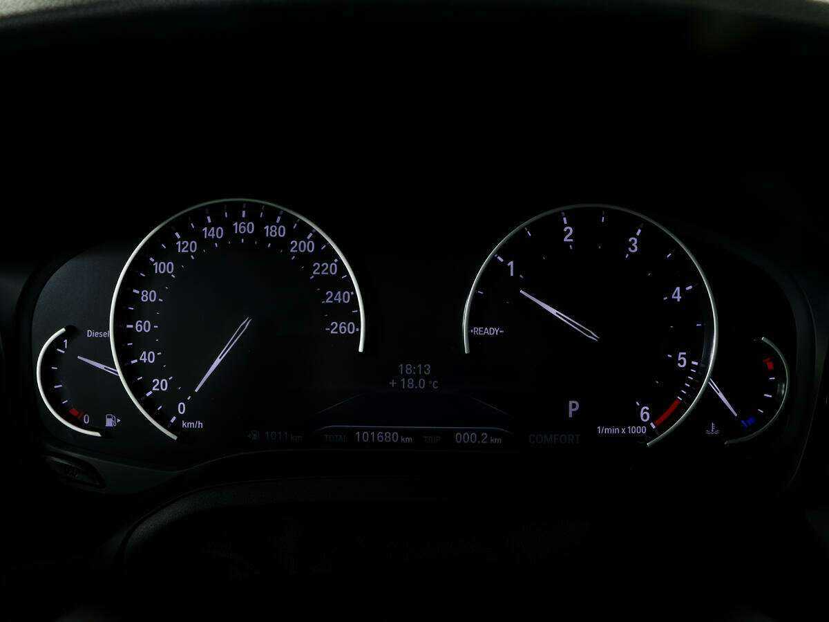 BMW 3 серии с пробегом — 2020 год. Фото: #12