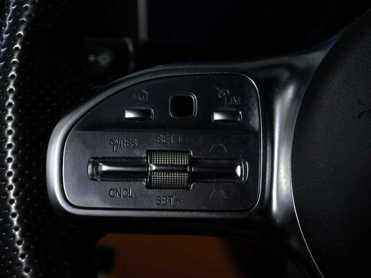 Mercedes-Benz E-Класс с пробегом — 2019 год. Фото: #21