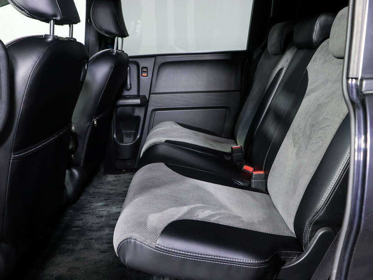 Honda Freed с пробегом — 2012 год. Фото: #7