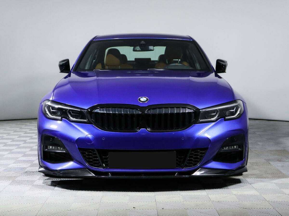 BMW 3 серии с пробегом — 2020 год. Фото: #1