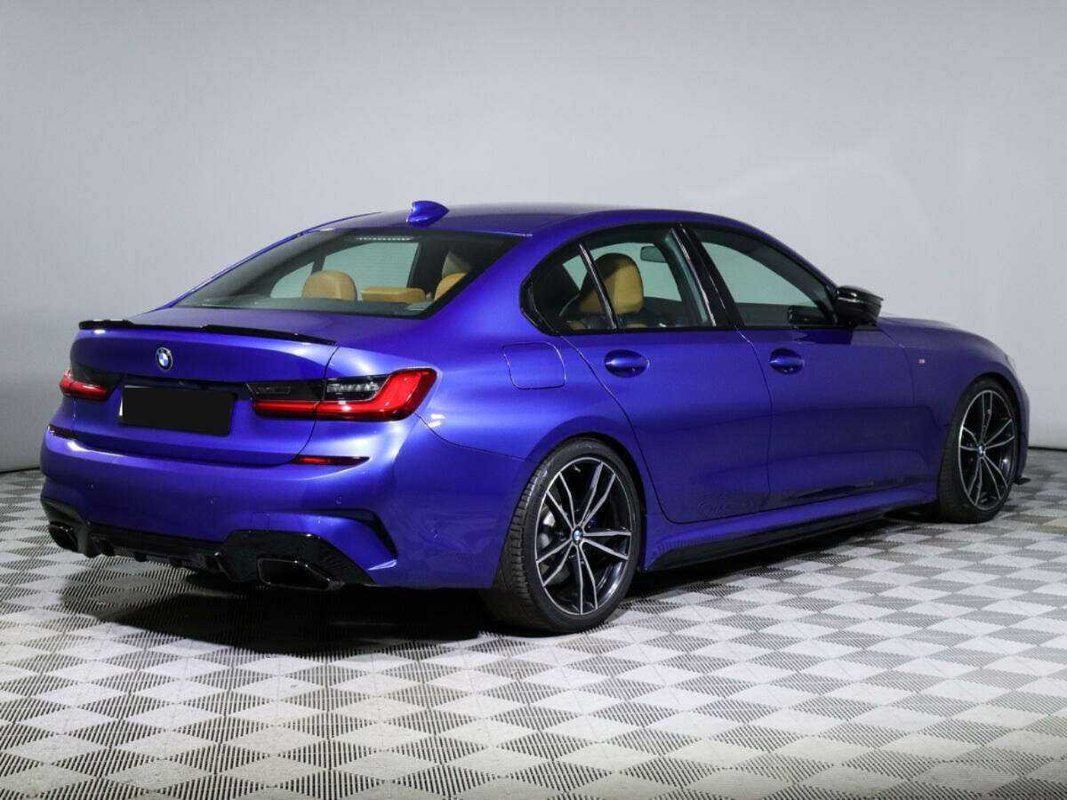 BMW 3 серии с пробегом — 2020 год. Фото: #3